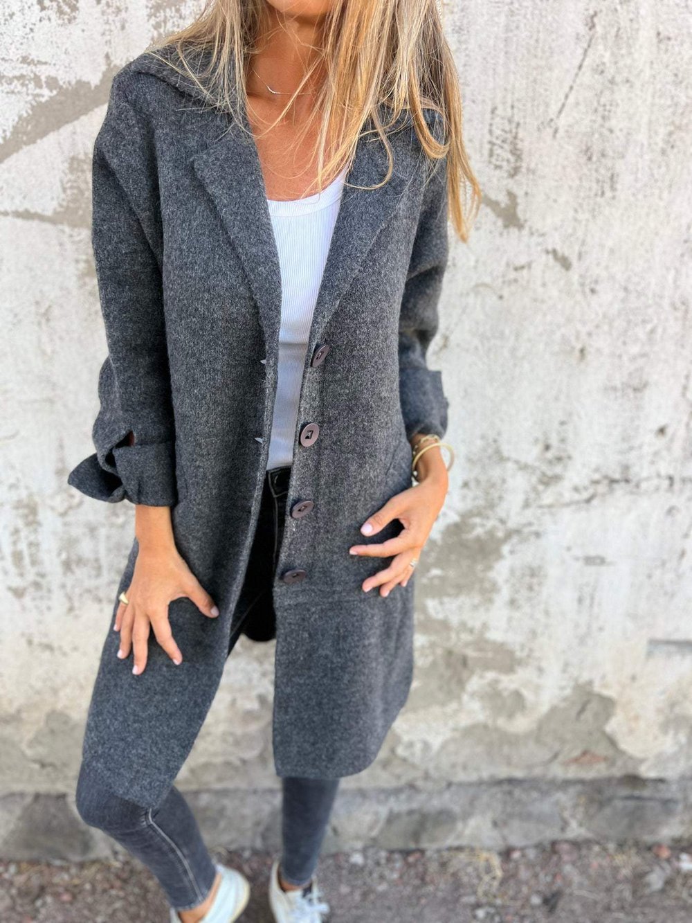 Casual Uldfrakke med Revers – Lang og Elegant
