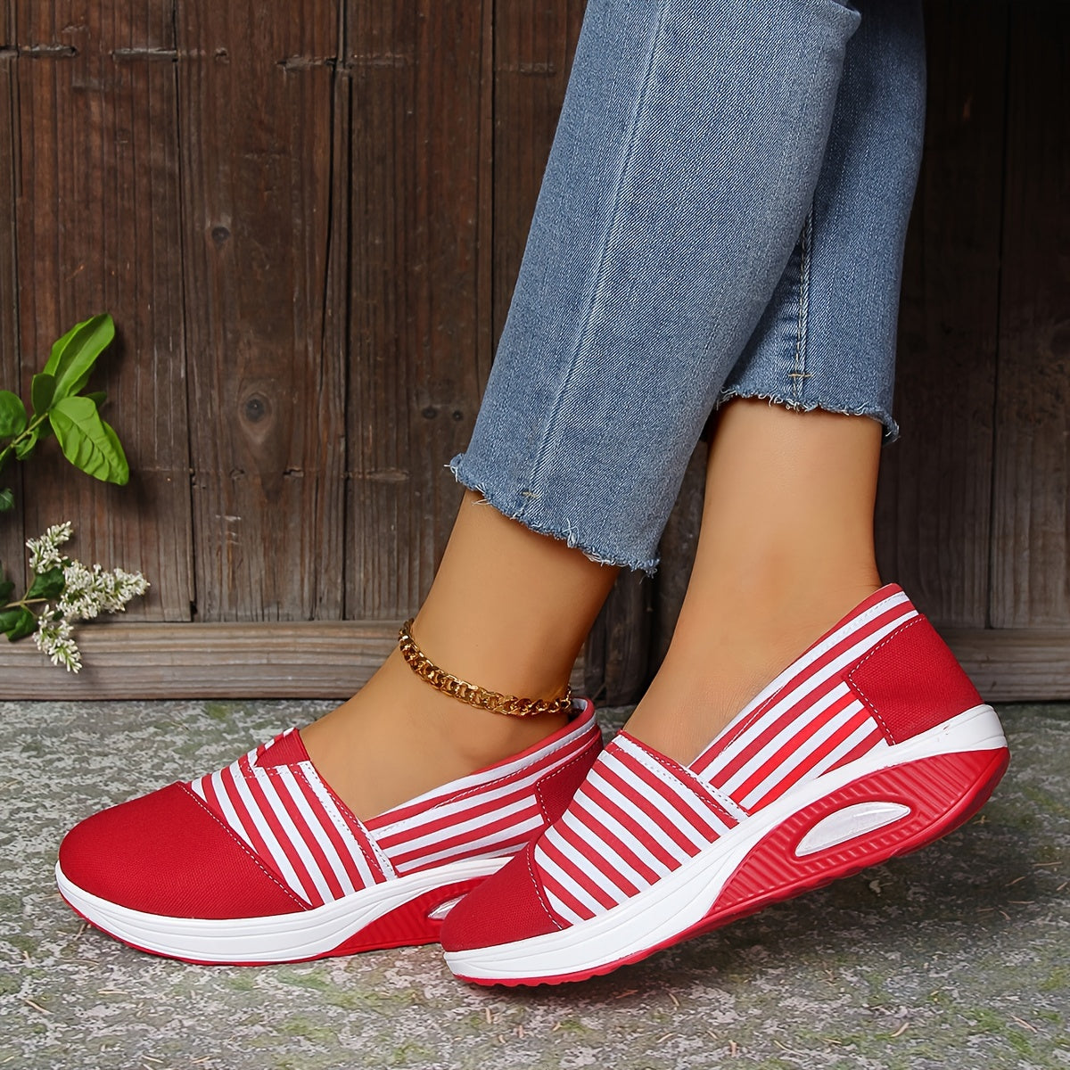 Stribede Slip-on Sneakers | Stil & Smertefri Komfort