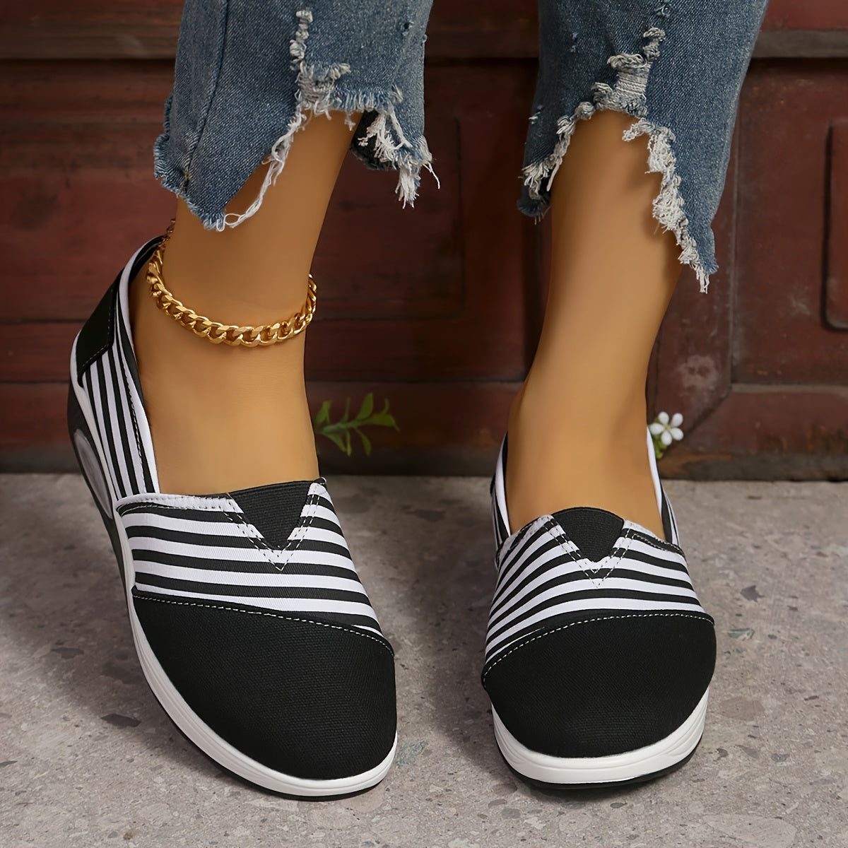 Stribede Slip-on Sneakers | Stil & Smertefri Komfort