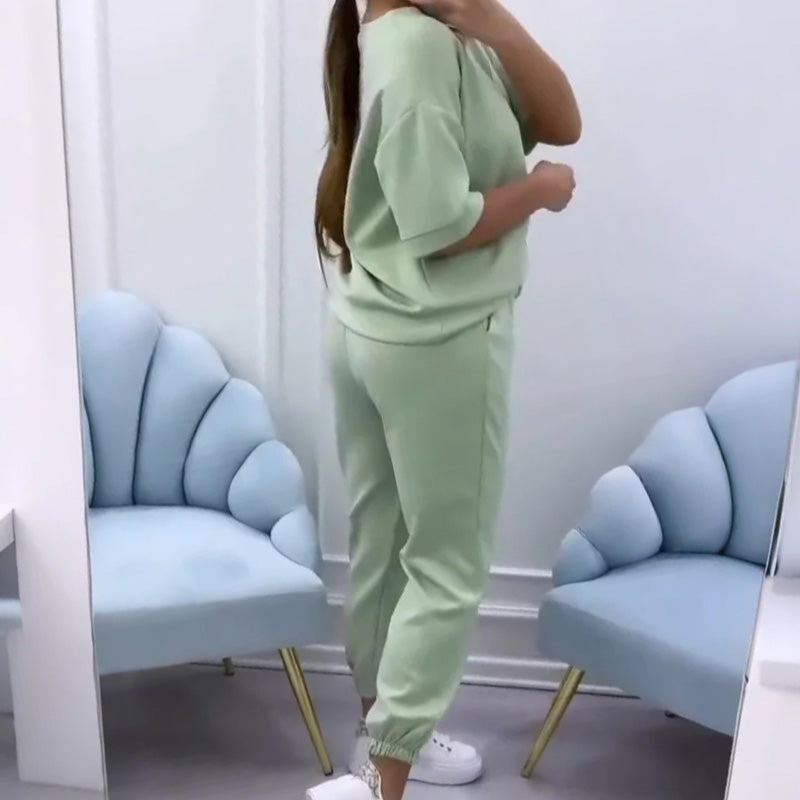 Dame Sæt – Casual Top & Bukser i Ensfarvet Design
