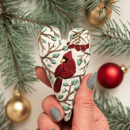 Hjerteformet Juleornament | DIY Broderikit