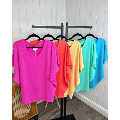 Dame T-shirt med V-Hals – Sommerkomfort & Stil