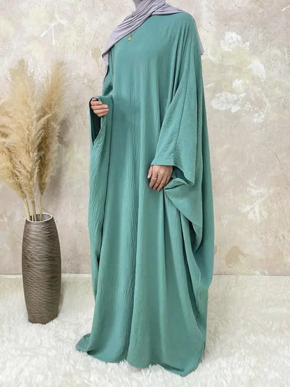 Curve Embrace Universal Modest Abaya: Comfort, Versatility, and Inclusivity