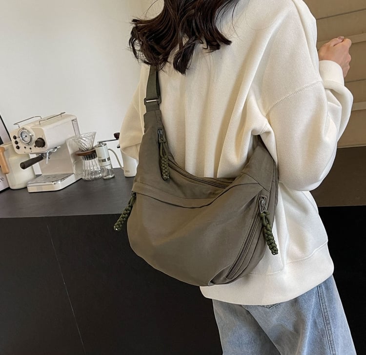Stilfuld Nylon Crossbody Hobo Taske