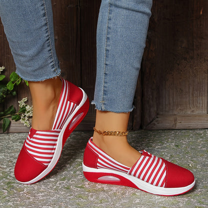 Stribede Slip-on Sneakers | Stil & Smertefri Komfort