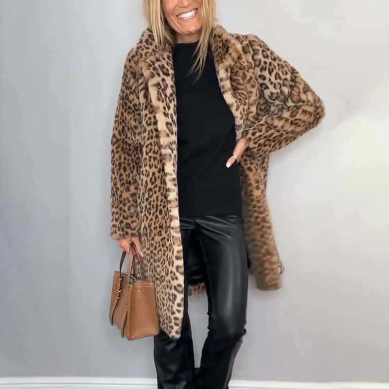 Midilang Leopardmønstret Damejakke – Vinterkollektion