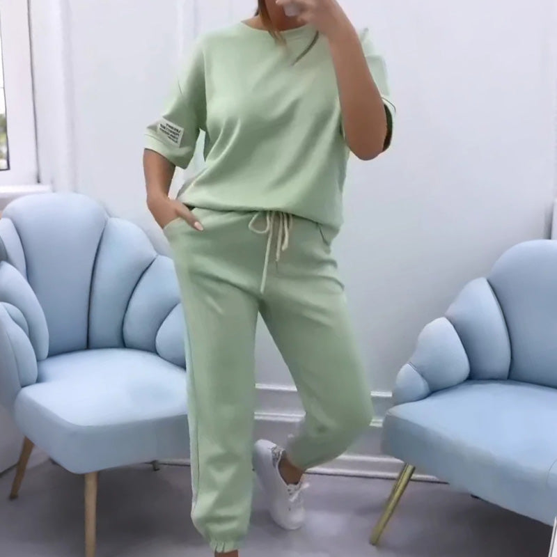 Dame Sæt – Casual Top & Bukser i Ensfarvet Design